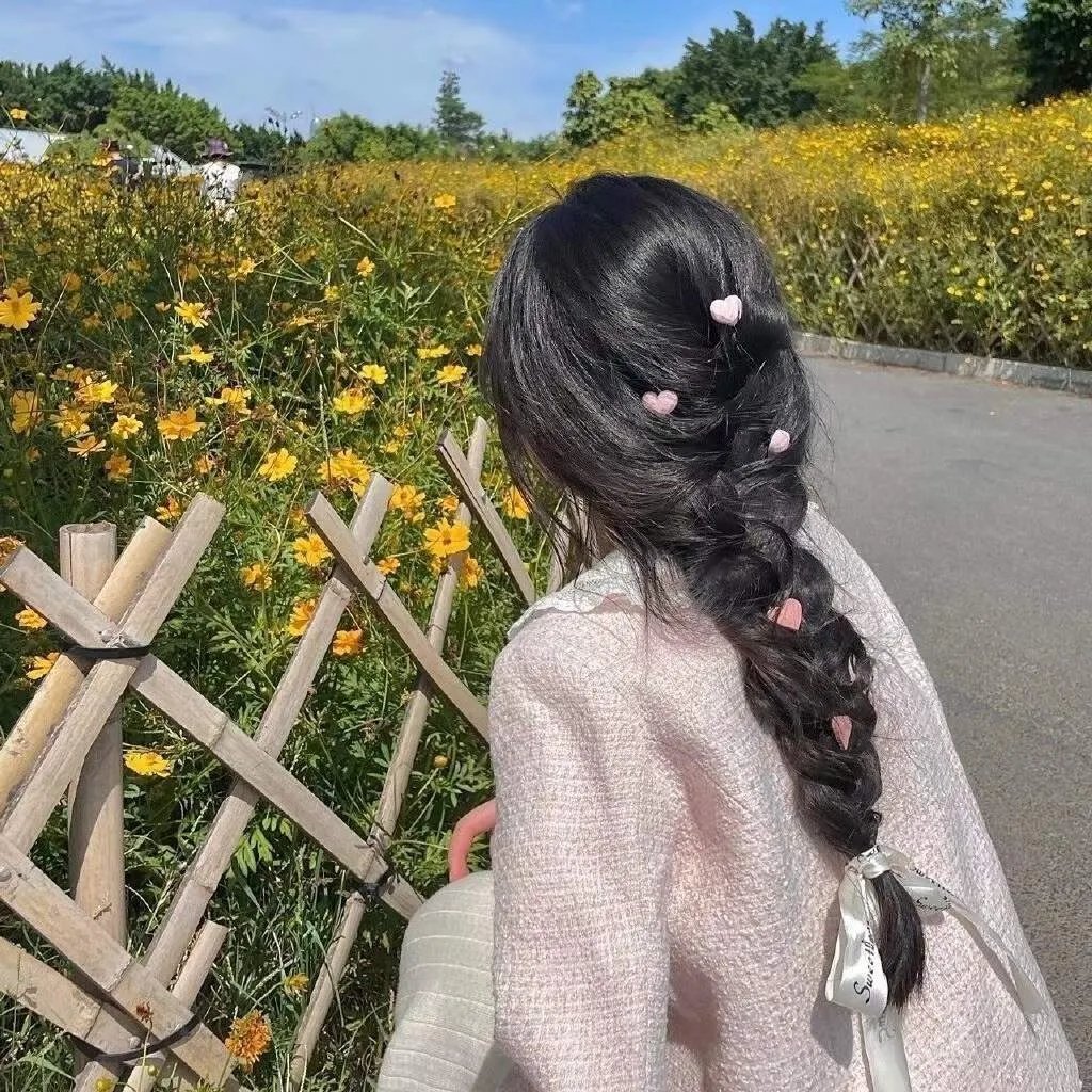 前程似锦的女孩